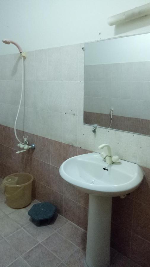 Hotel Crown Plaza, Near Karachi Airport, Darul Sehat Hospital, Dow, Agha Khan And Liaqat Hospital Exterior photo